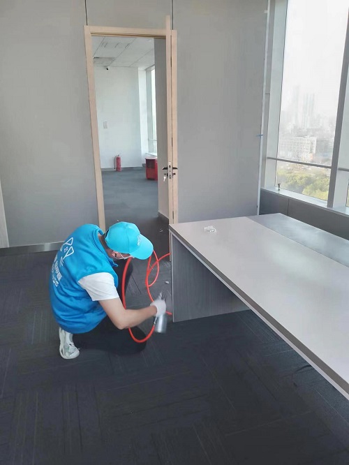 办公室除甲醛有多重要？打工人每天8小时呼吸的空气安全吗